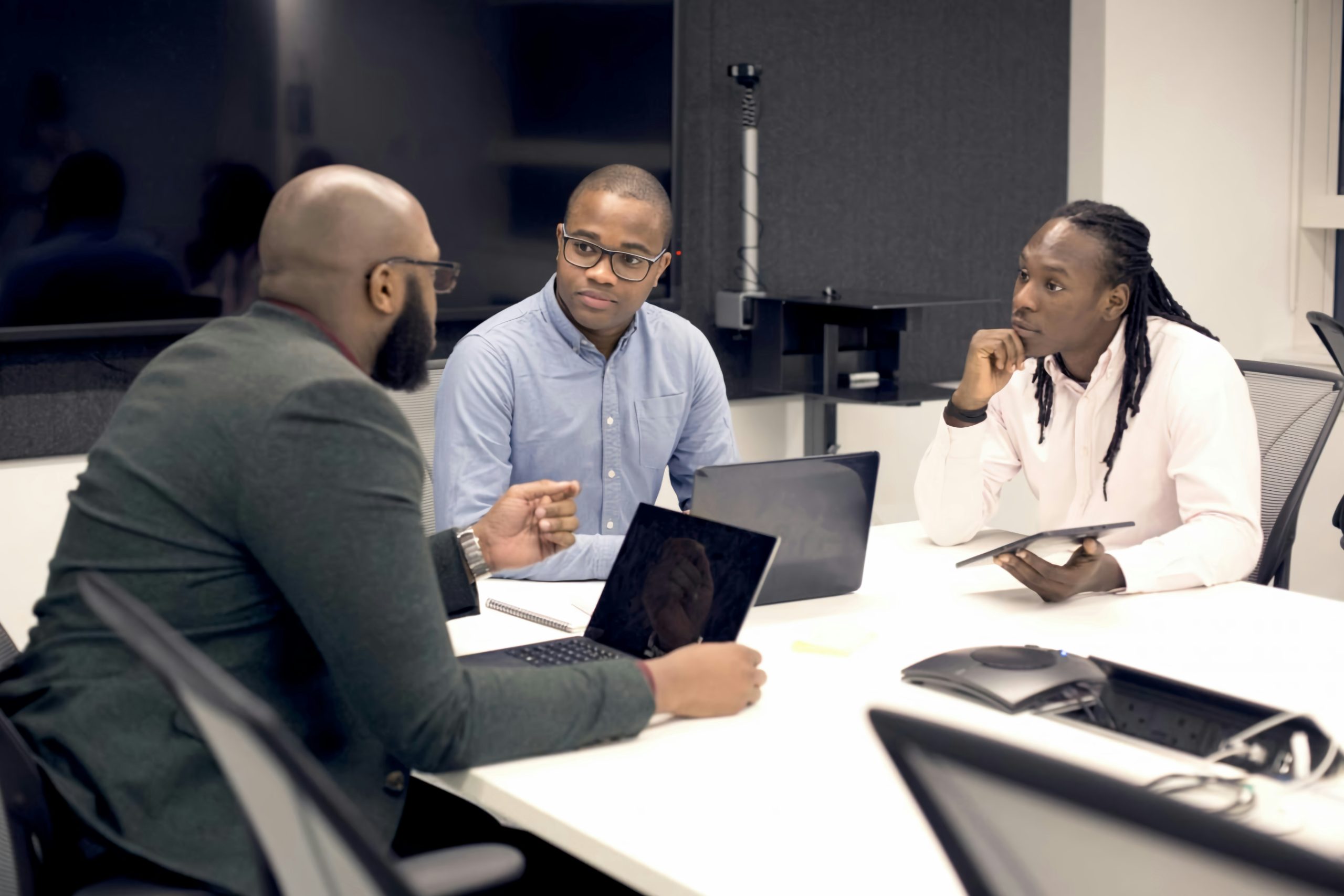 uk black tech dfmszyfvi i unsplash